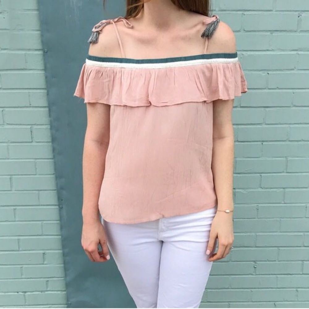 American Eagle Outfitters Off Shoulder Top